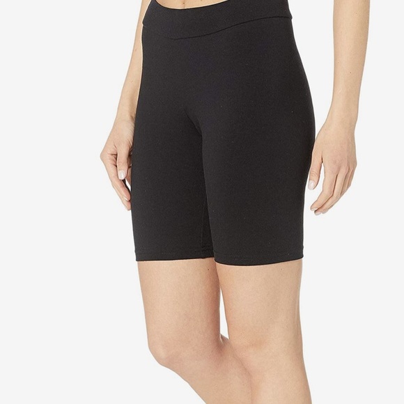 Hue Black Bike Shorts - Picture 2 of 7